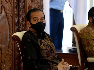 Jokowi: Harga Vaksin Corona Tak Harus Disampaikan ke Publik