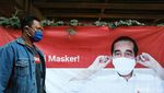 Lewat Spanduk, Jokowi Ajak Warga Gunakan Masker