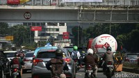 Presiden Joko Widodo (Jokowi) memberi sederet arahan terbaru kepada Komite Penanganan Covid-19 dan Pemulihan Ekonomi Nasional. Salah satunya soal kampanye pemakaian masker.