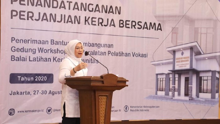 Menaker Ida Fauziyah