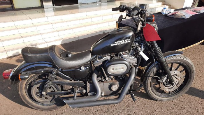 Polisi tangkap pencuri Harley-Davidson di Tangsel