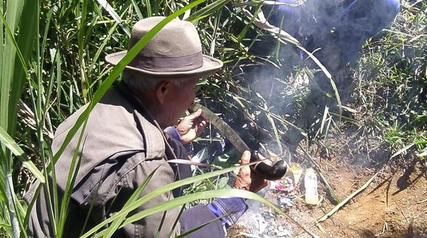 Potong kambing buat menolak bala