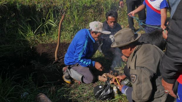 Potong kambing buat menolak bala