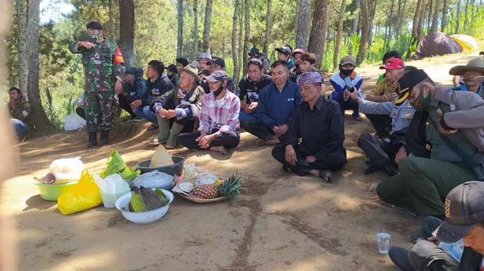 Potong kambing buat menolak bala