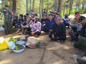 Ini Ritual Potong Kambing Buat Tolak Bala di Lembang