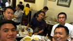 Rizki DA dan Potret Seru Kulinerannya Bareng Keluarga