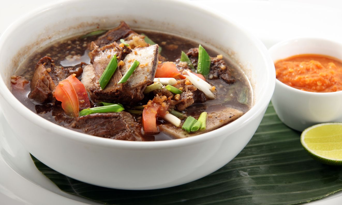 beef bone asian food named sup konro.