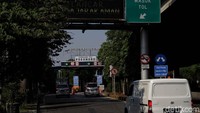 Secara risiko, praktisi keselamatan berkendara dari Rifat Drive Labs, Erreza Hardian KJ, menyoroti waktu penerapan jalan untuk sepeda ini berbahaya. Reza mengatakan tingkat konsentrasi manusia untuk mengemudi kendaraan bermotor pada pagi hari itu masih rendah.