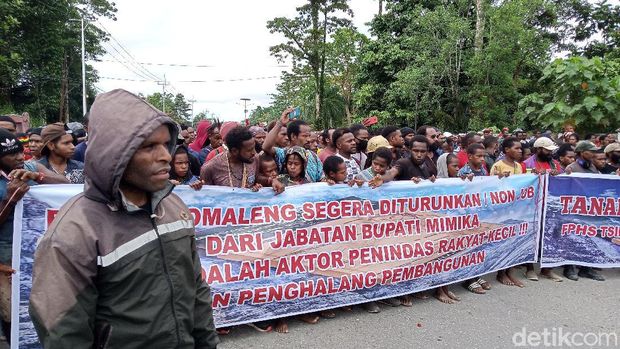 Warga Potowaiburu Mimika Kesal dengan Pembayaran Hak Ulayat yang Tidak Sesuai