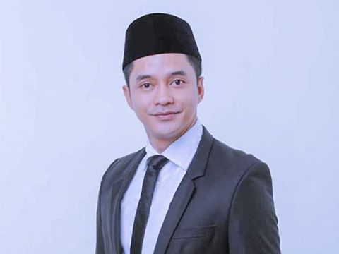 Adly Fairuz