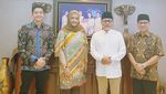 Adly Fairuz, Dari Cinta Fitri Hingga Pilbup Karawang