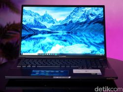 Penampakan Notebook Asus Harga Rp 88 Juta