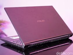 Penampakan Notebook Asus Harga Rp 88 Juta
