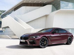 Edan! Sebelum Dirilis, Mobil Flagship BMW Harga Rp 6 Miliaran Ludes Terjual