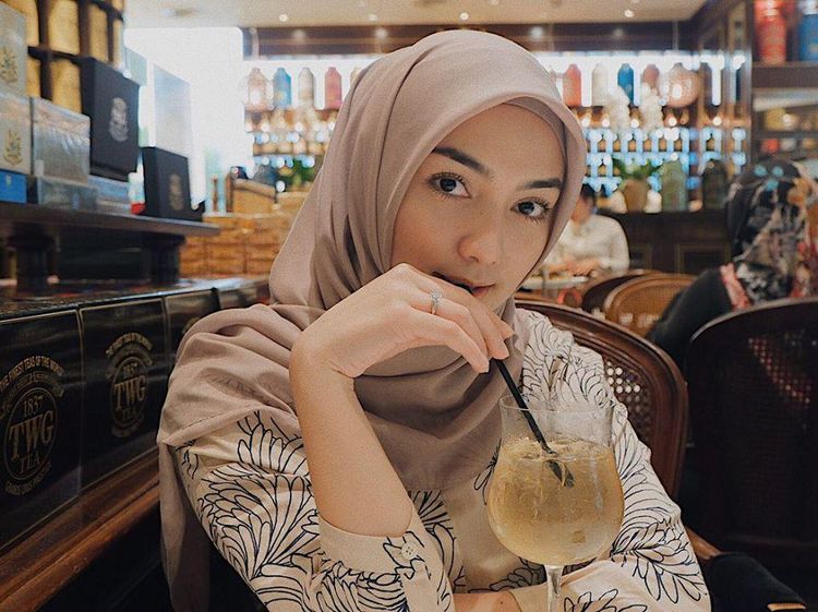 8 Potret Kulineran Citra Kirana yang Kini Resmi Jadi Ibu