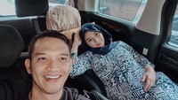 Ciki, sapaan akrab Citra Kirana, baru saja menyambut buah hati pertamanya dengan Rezky Adhitya. Pasangan ini memang sudah tak sabar menantikan jagoan mereka. Foto: Instagram citraciki