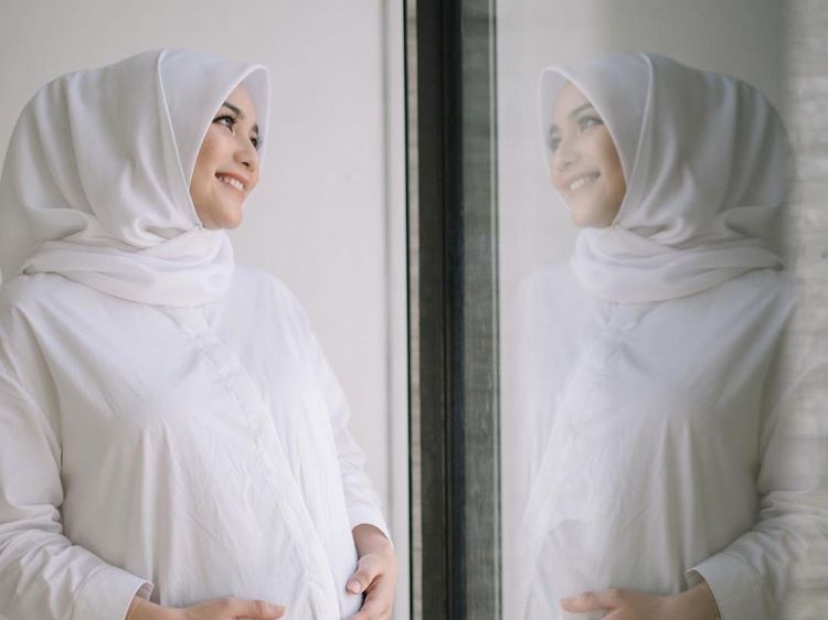 Citra Kirana Melahirkan Lebih Cepat, Intip 7 Foto Kehamilannya