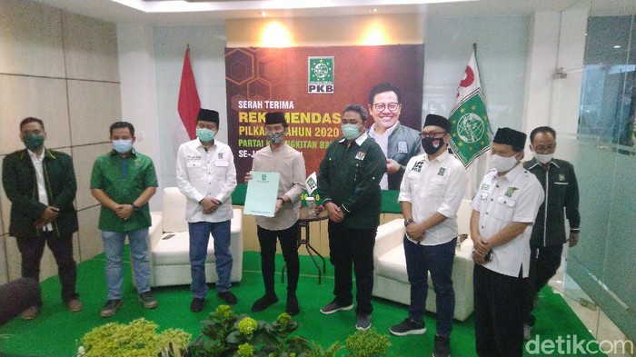 Gibran Rakabuming menerima rekomendasi Pilkada Solo dari PKB Jateng