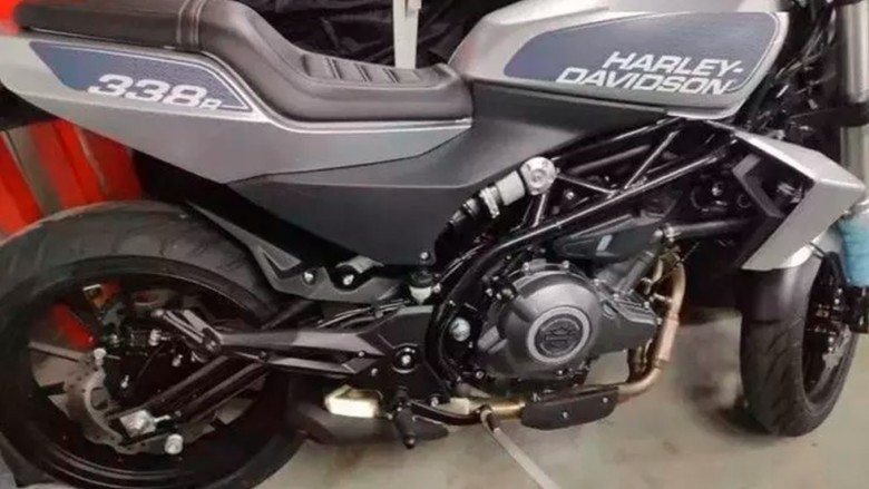 Harley-Davidson 338R Motor sport naked Harley-Davidson bermesin kecil