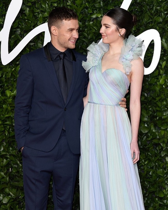 Dengan perawakannya yang menawan, tak heran bila Liam jatuh hati pada Maya. Kabarnya sejoli ini sudah berpacaran sejak dua tahun, tak  lama setelah Liam putus dari penyanyi Cheryle Cole. Bersama Cheryle, Liam dikaruniai seorang putra bernama Bear. (Foto: Instagram/@maya_henry)