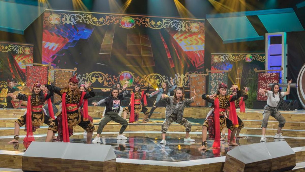 Menggabungkan Elemen Visual dan Performa