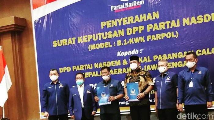 Partai NasDem memberikan rekomendasi kepada 14 pasangan calon kepala daerah untuk Pilkada serentak 2020 di Jawa Tengah, Jumat (28/8/2020).