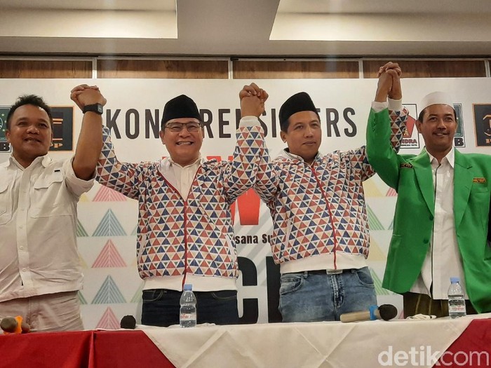 Pasangan bakal calon Bupati Sleman dan Wakil Bupati Sleman Danang Wicaksana-Agus Choliq Kamis (28/8/2020).