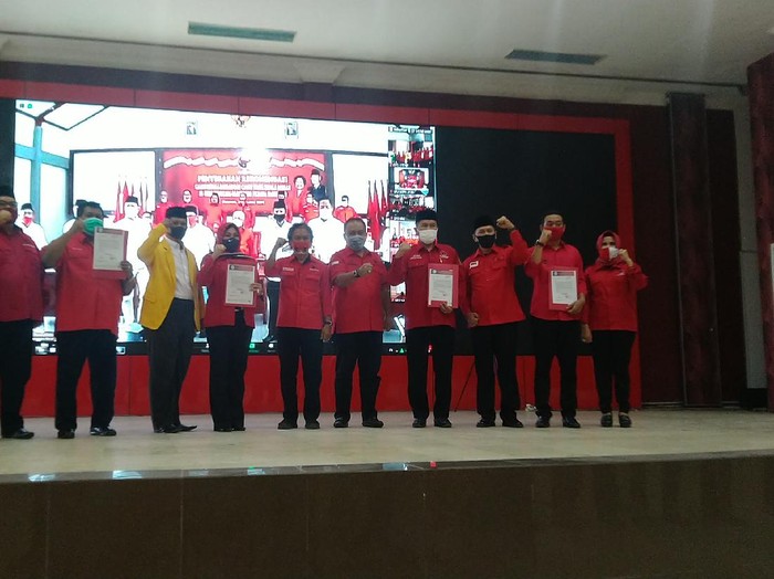 Penyerahan rekomendasi pilkada Wonogiri dan Klaten di kantor DPD PDIP Jateng, Semarang, Jumat (28/8/2020).