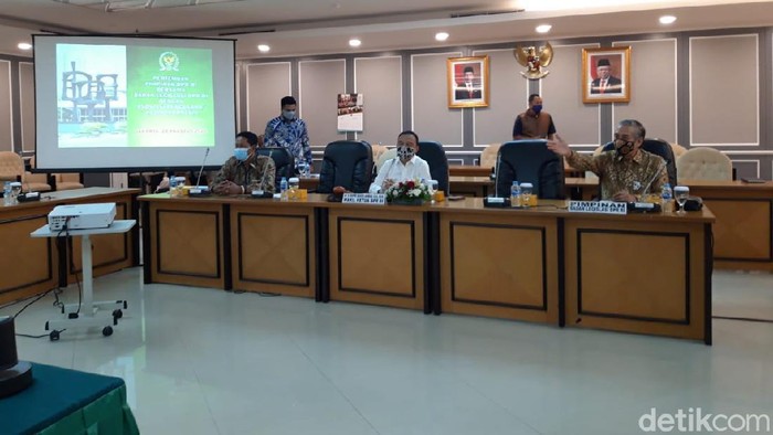 Rapat Baleg DPR soal RUU Ciptaker sebelum digelar tertutup (Rahel Narda Chaterine/detikcom).