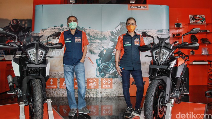 PT. Penta Jaya Laju Motor (PJLM) resmi meluncurkan KTM 390 Adventure. Motor pabrikan Austrlia ini sudaj dirakit lokal di Gresik, Jawa Timur lho.