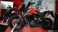 KTM melalui distributor resmi PT. Penta Jaya Laju Motor (PJLM) melengkapi jajaran produk KTM 390 Adventure, Jumat (28/8/2020). Motor pabrikan Austria ini sudah dirakit lokal di Gresik, Jawa Timur.
