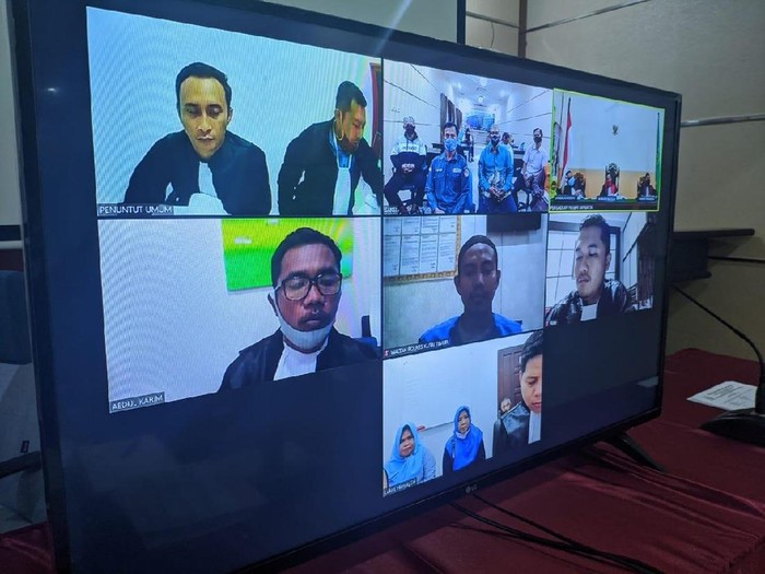 Sidang kasus manipulasi dukungan calon independen Pilkada Kutai Timur