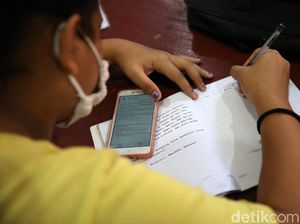 Jurus Operator Biar Jaringan Nggak Lemot Saat PSBB Total