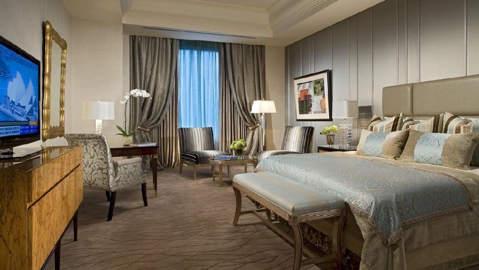 The Suites at Hotel Mulia Senayan