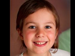 Terlihat Nyata, Tapi Orang-orang Ini Tak Pernah Ada!