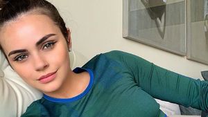 Potret Model Seksi yang Dituding Menikahi Pria 37 Tahun Lebih Tua Demi Uang