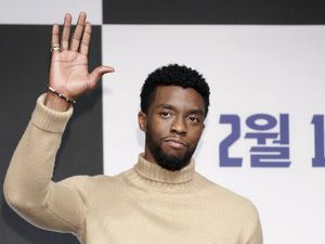 Chadwick Boseman Tiada, Rahasianya dengan Denzel Washington Terkuak
