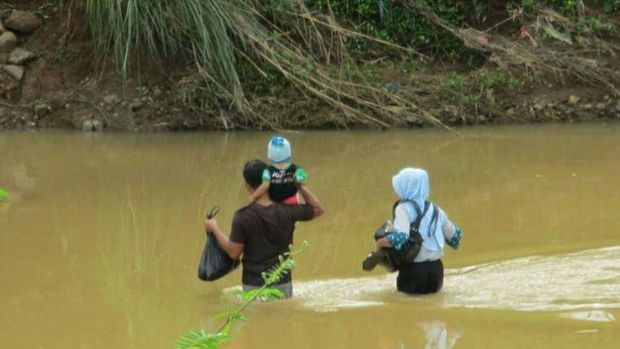 Ekspedisi 1.000 Jembatan Gantung