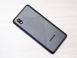 Galaxy A01 Core, Ponsel Rp 1 Juta Teman Belajar Online