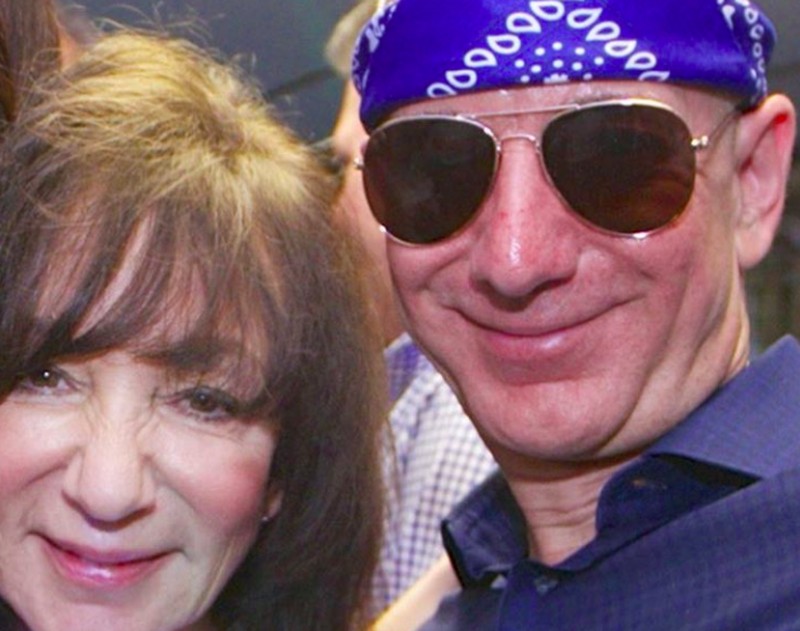 Jeff Bezos 200 Miliar