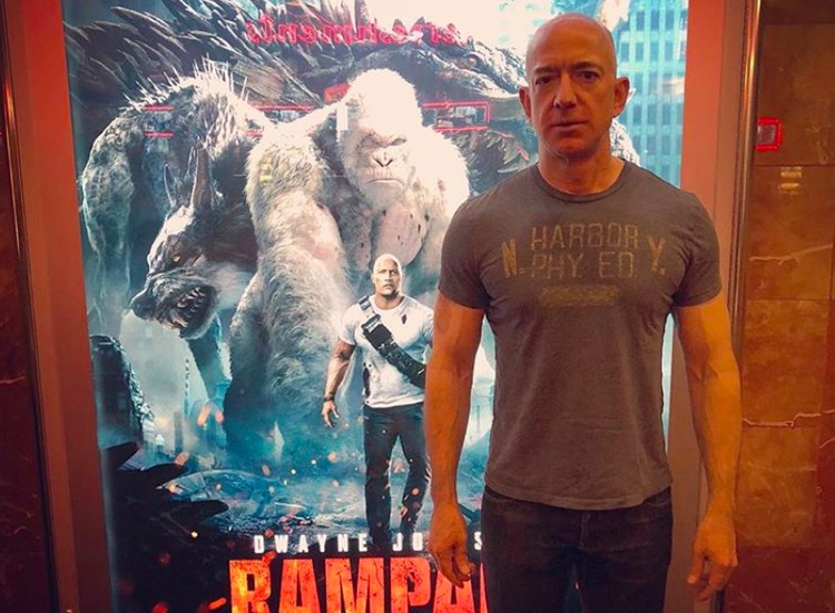 Jeff Bezos 200 Miliar Jeff Bezos 200 Miliar