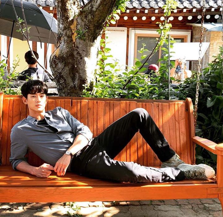 Kim Soo Hyun @soohyun_k216