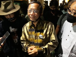 Mahfud MD: Bulan Depan 99% Hampir Pasti Indonesia Resesi