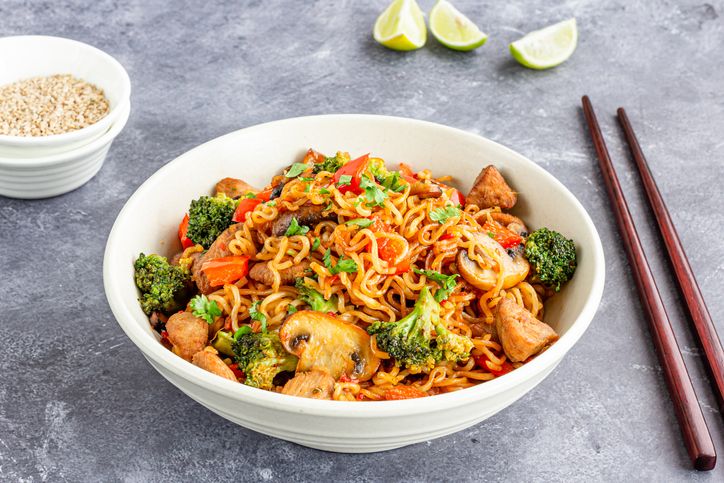 7 cara lain menikmati mie instan