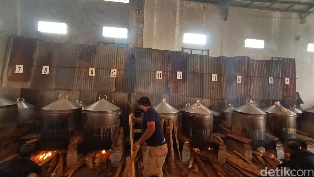 Pembuatan Nasi Jangkrik