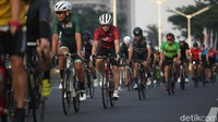 Apabila disetujui, road bike masuk tol itu hanya akan dilakukan pada hari Minggu dari pukul 06.00-09.00 WIB. Tol juga akan ditutup sementara pada waktu tersebut.