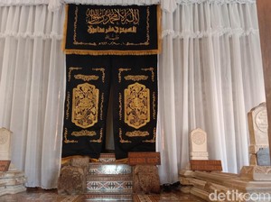 Puncak Buka Luwur Sunan Kudus Digelar Sederhana, Begini Suasananya