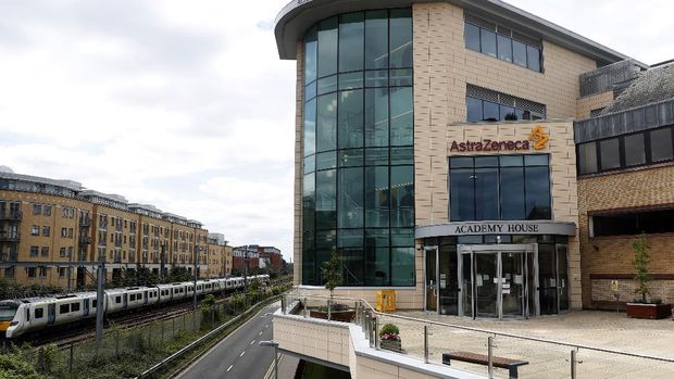 An overview of AstraZeneca's offices and corporate logo in Cambridge, England on Saturday 18 July 2020. A paper on the progress of vaccines from the University of Oxford will be published in The Lancet on Monday.  Human trials of a possible coronavirus vaccine being developed by scientists are reported to have shown promising results.  Pharmaceutical company AstraZeneca reached an agreement with Europe's Inclusive Vaccines Alliance (IVA) to supply up to 400 million doses of the non-profit University of Oxford COVID-19 vaccine with deliveries beginning in late 2020. (AP Photo / Alastair Grant)