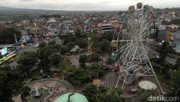 Alun-Alun Kota Batu