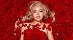 Heboh Amanda Manopo Pose Menggoda Bertabur Mawar Merah